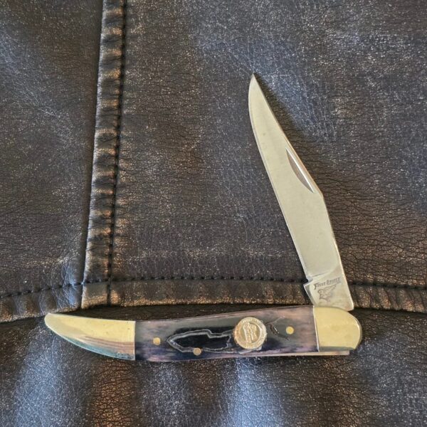 Frost Cutlery Medium Toothpick in Purple Jigged Bone – gallery image 1