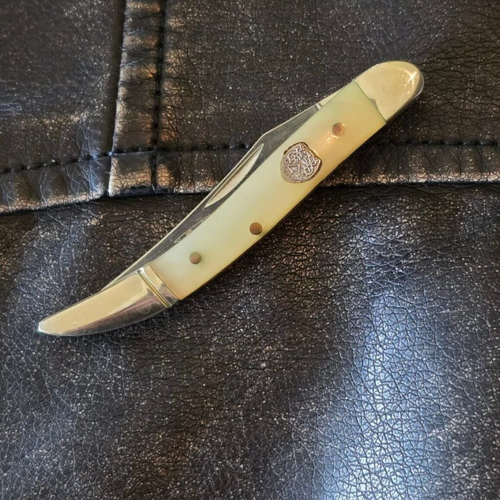 Frost Cutlery Small Toothpick in Synthetic knife for sale