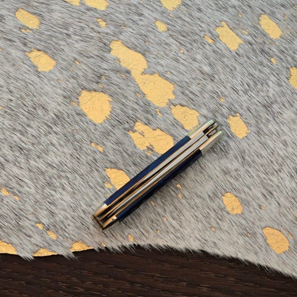 Great Eastern Cutlery #062219 Dark Blue Jigged Bone – gallery image 3