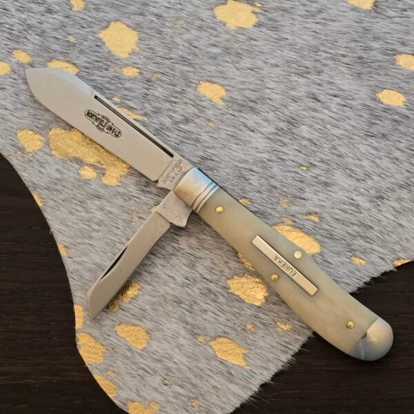 Great Eastern Cutlery #922225 Smooth White Oiled Bone