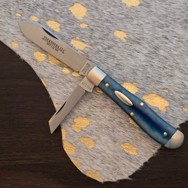 Great Eastern Cutlery #922225 Blue Camel Bone SFO FOR TSA KNIVES 1 OF 19 Oval Shield