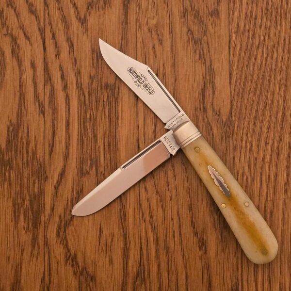 Great Eastern Cutlery #391224 Antique Yellow Smooth Camel Bone "S" store model