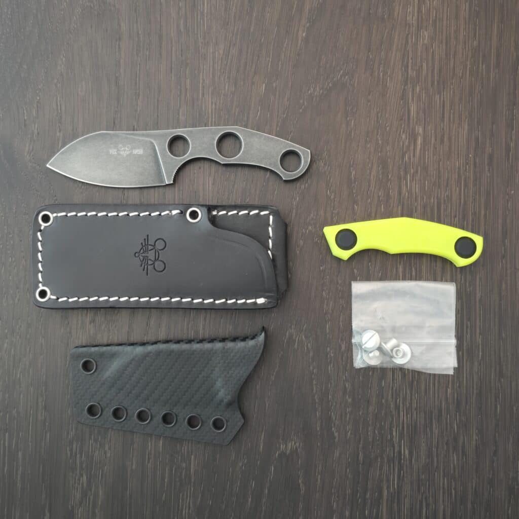 GiantMouse GMF1-F 5mm M390 W/ Black leather sheath and Custom kydex sheath Armatus Carry Solutions, Custom green g10 handle scales and black hardware no box – gallery image 4