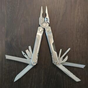 Leatherman Supertool 300 831180 knife for sale
