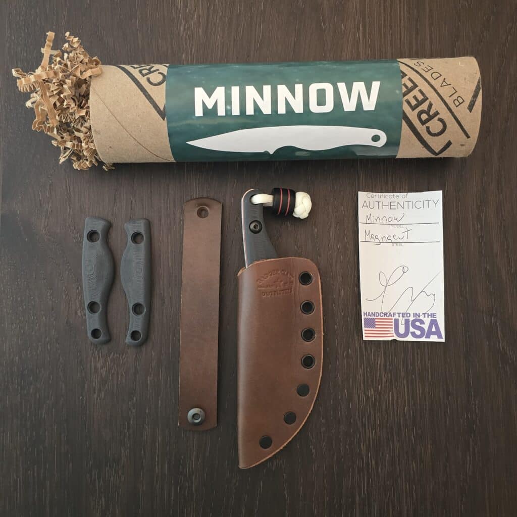 Creely Blades Minnow black w/ red liners and black/ red g10 lanyard bead - magnacut - leather sheath – gallery image 4