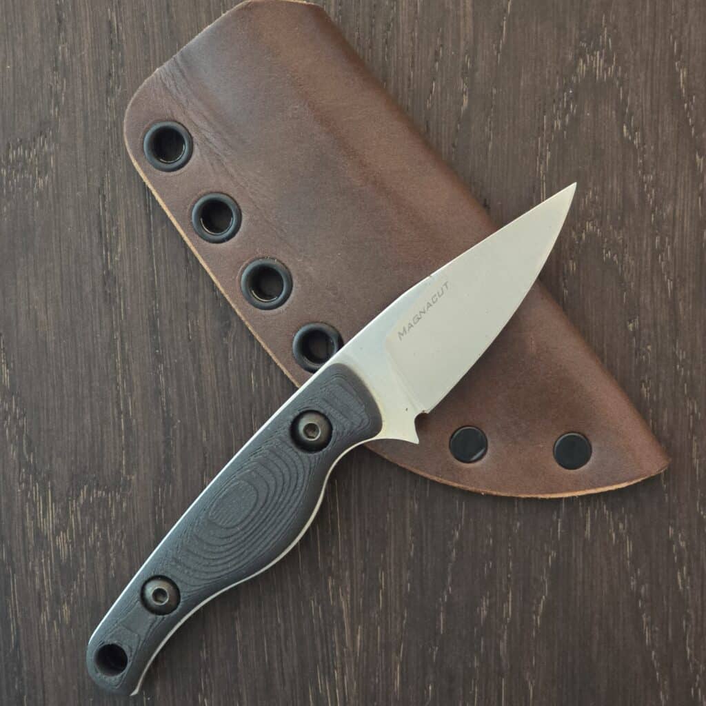 Creely Blades Minnow Black (extra orange scales included)- magnacut - leather sheath knife for sale
