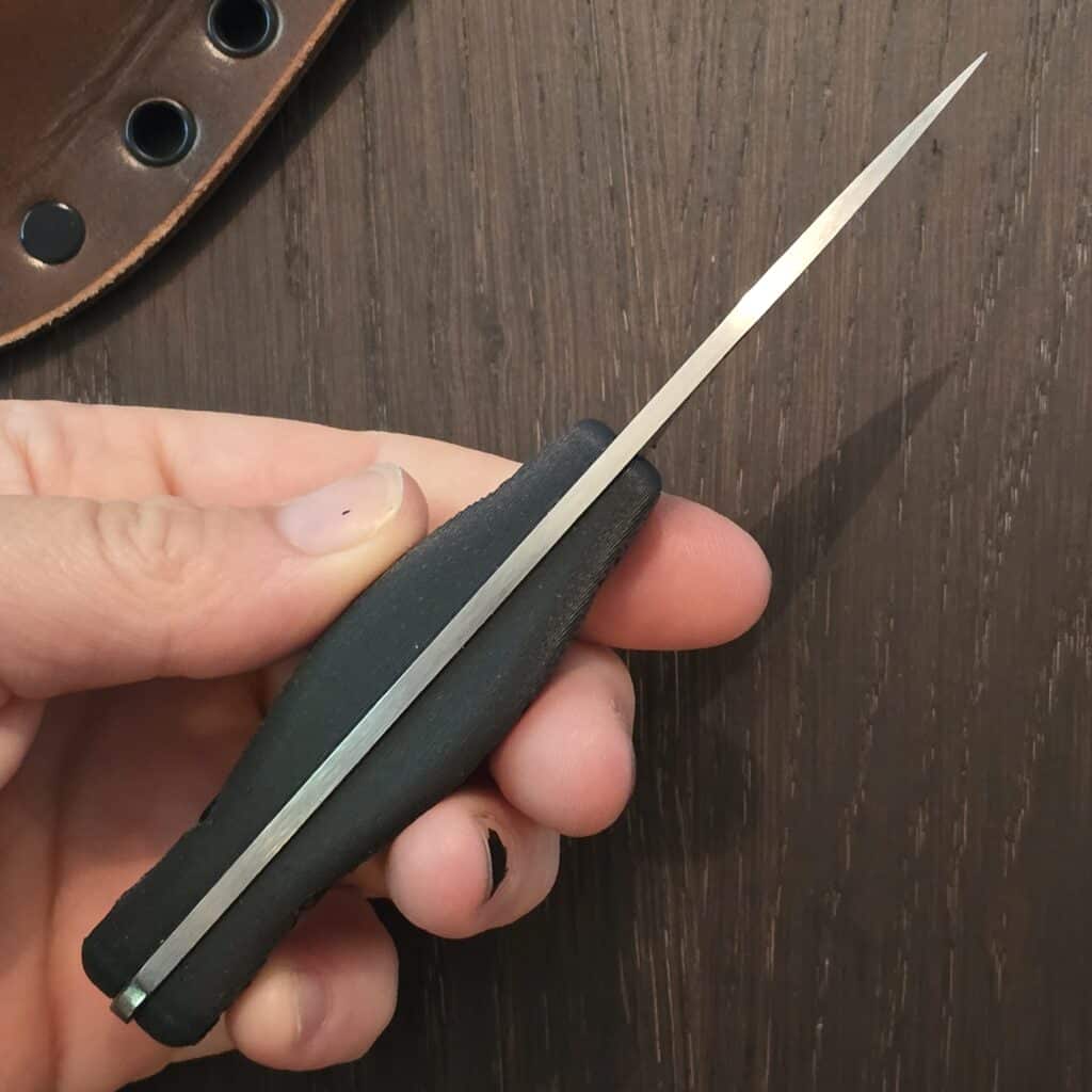 Creely Blades Minnow Black (extra orange scales included)- magnacut - leather sheath knife for sale