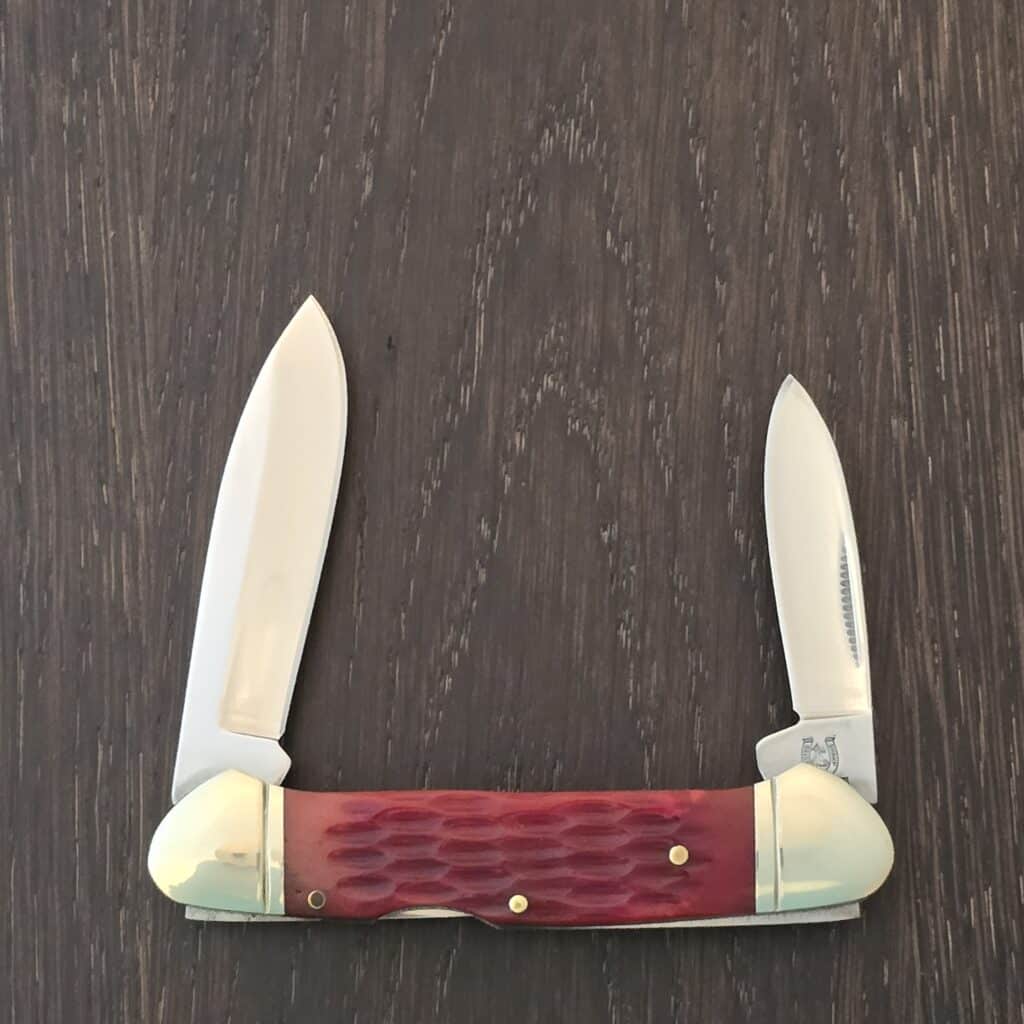 Rough Ryder Red Jigged Bone Locking Canoe – gallery image 3