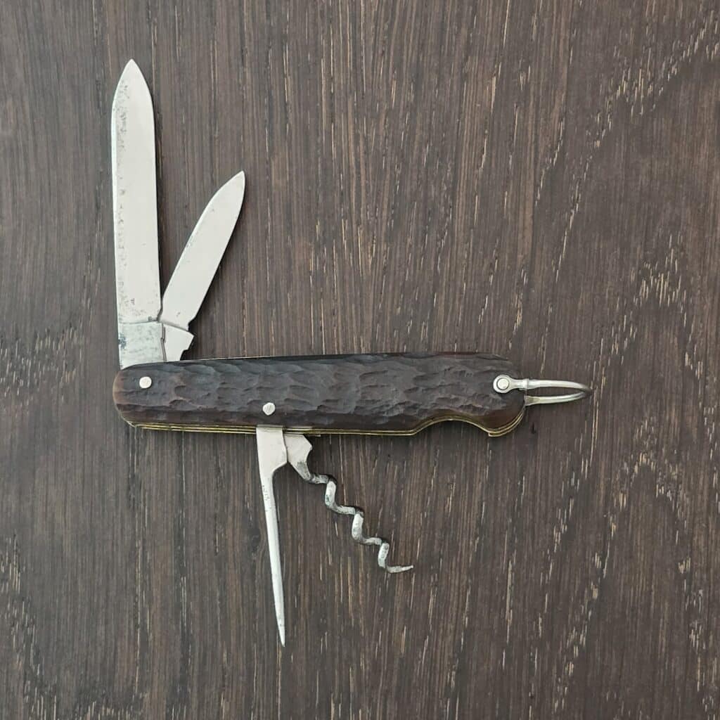 Vintage Eye Witness Bartenders Knife – gallery image 3
