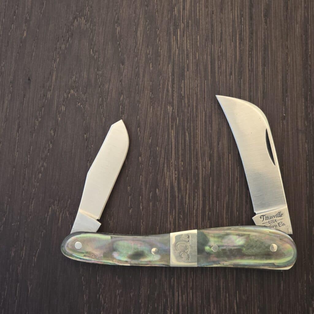 Titusville Cutlery Rooster Comb in Genuine Black Lip Pearl with Cigar Band by Daniels 2025 (1 of 10) knife for sale