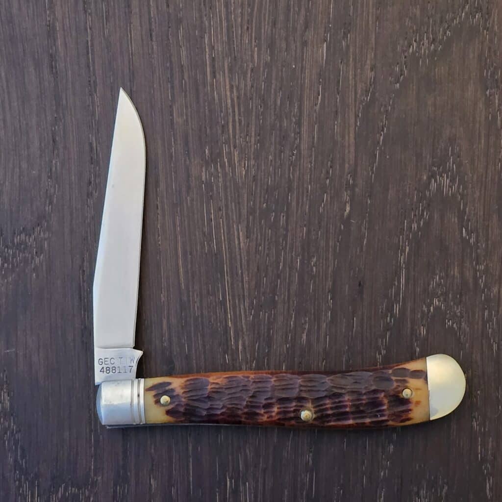 Great Eastern Cutlery #488117 Antique Amber Jigged Bone – gallery image 2