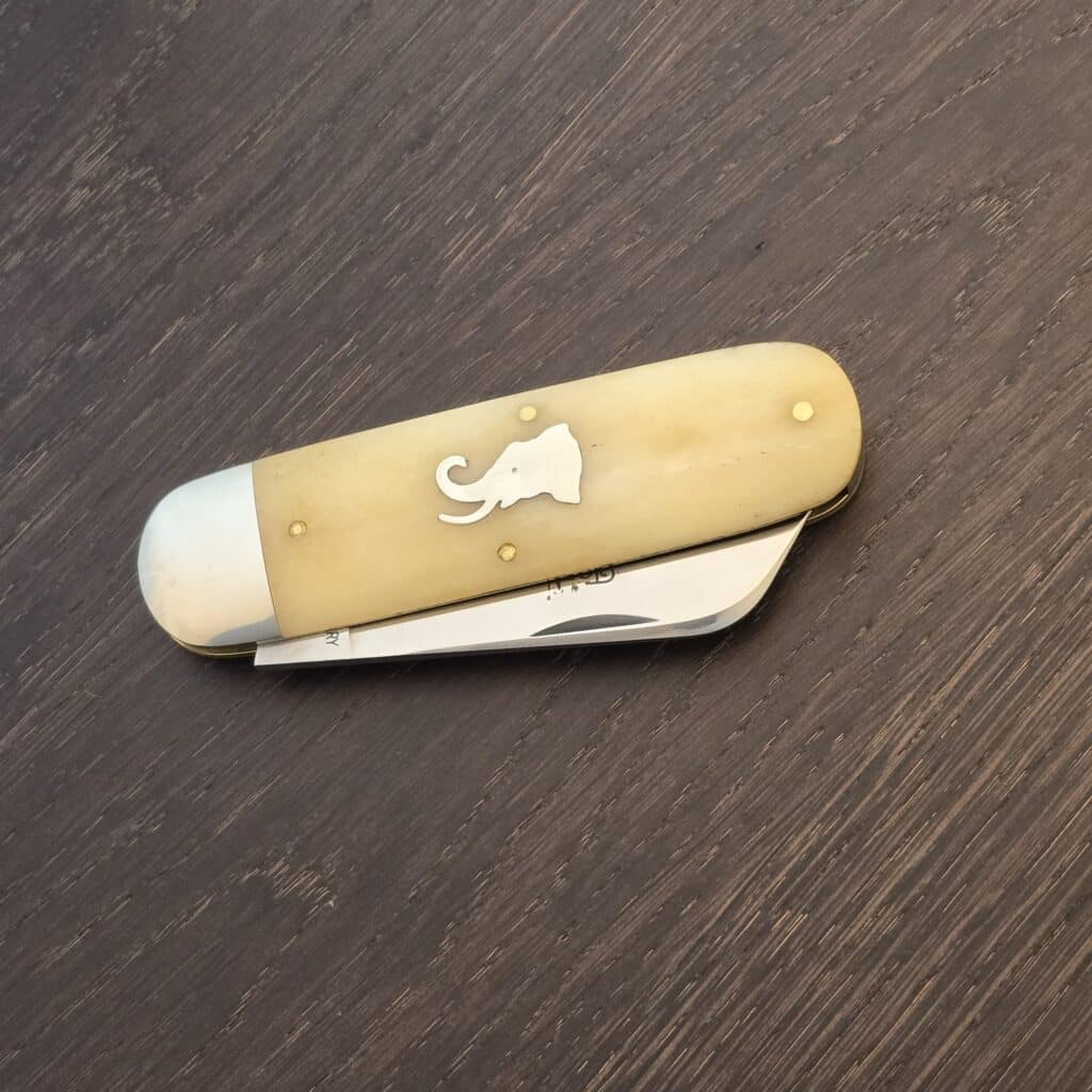 Great Eastern Cutlery #363122 India Smooth Bone Toe Nail Clipper (please note age spot on blade) – gallery image 4