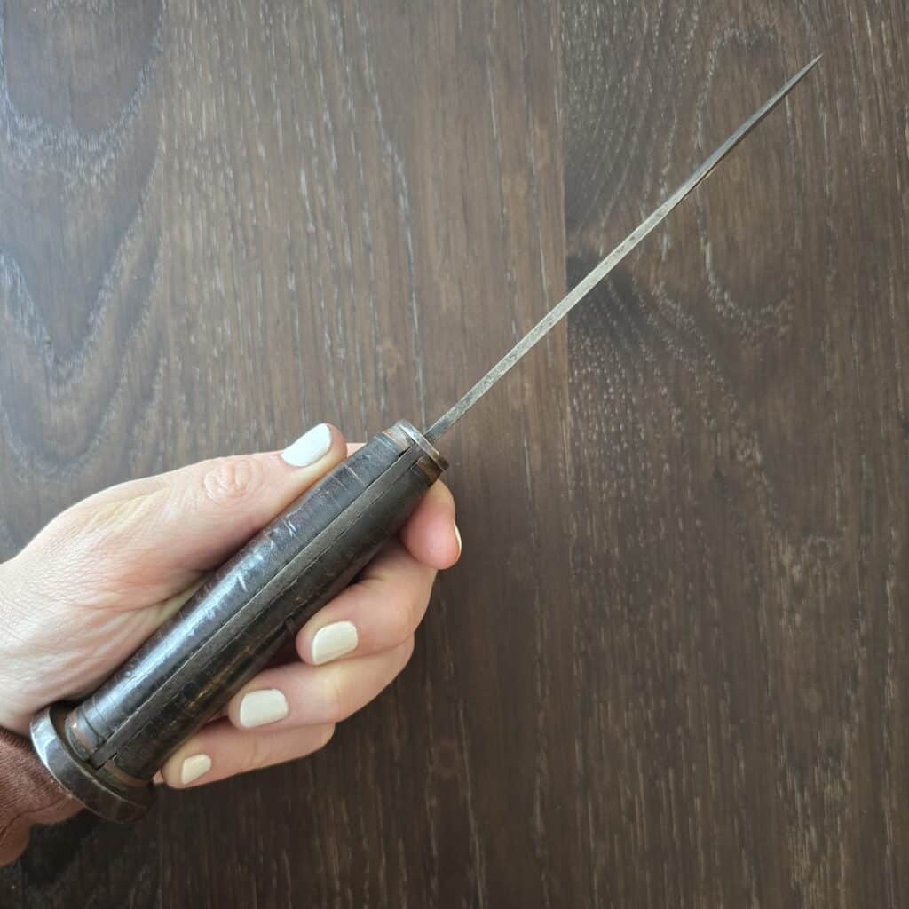 Vintage Western USA Bolder Co WWII Navy Fixed Blade in Stacked Leather Rough Engraved "To LER. G. M." – gallery image 6