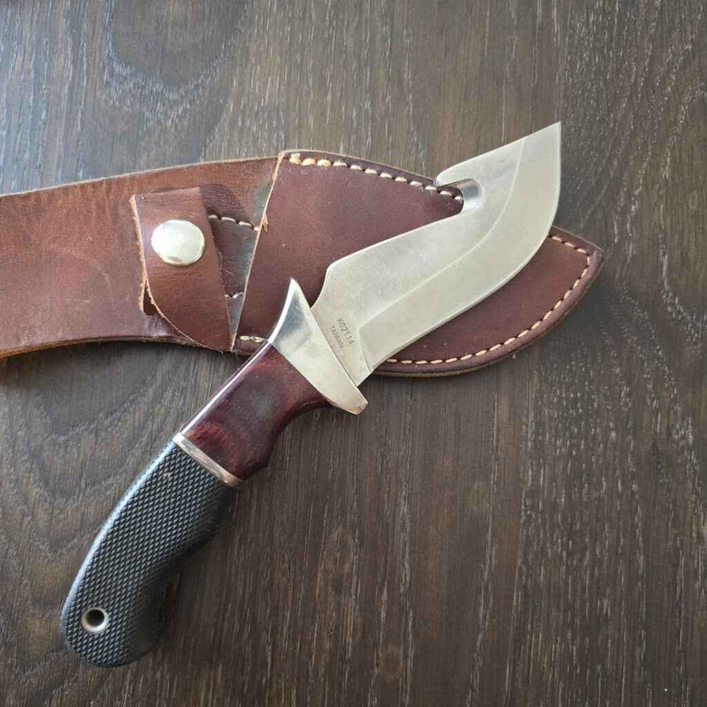 Junglee Classic Hunter K02114 in 440A, G10 and Wood w/ Leather Sheath knife for sale