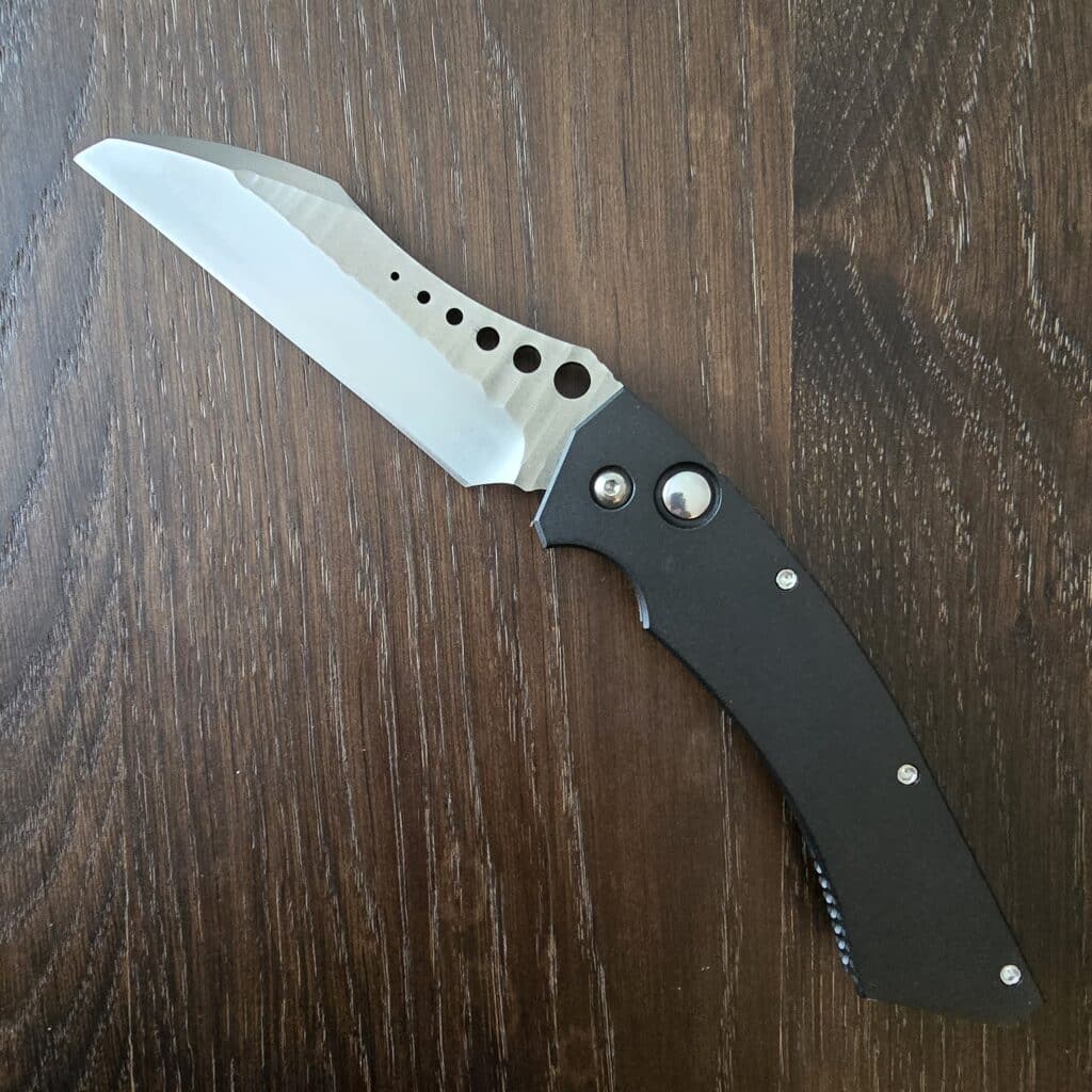 R. W. Custom Knives Warhawk 2nd Gen. in Nitro-V and Black Aluminum – gallery image 2