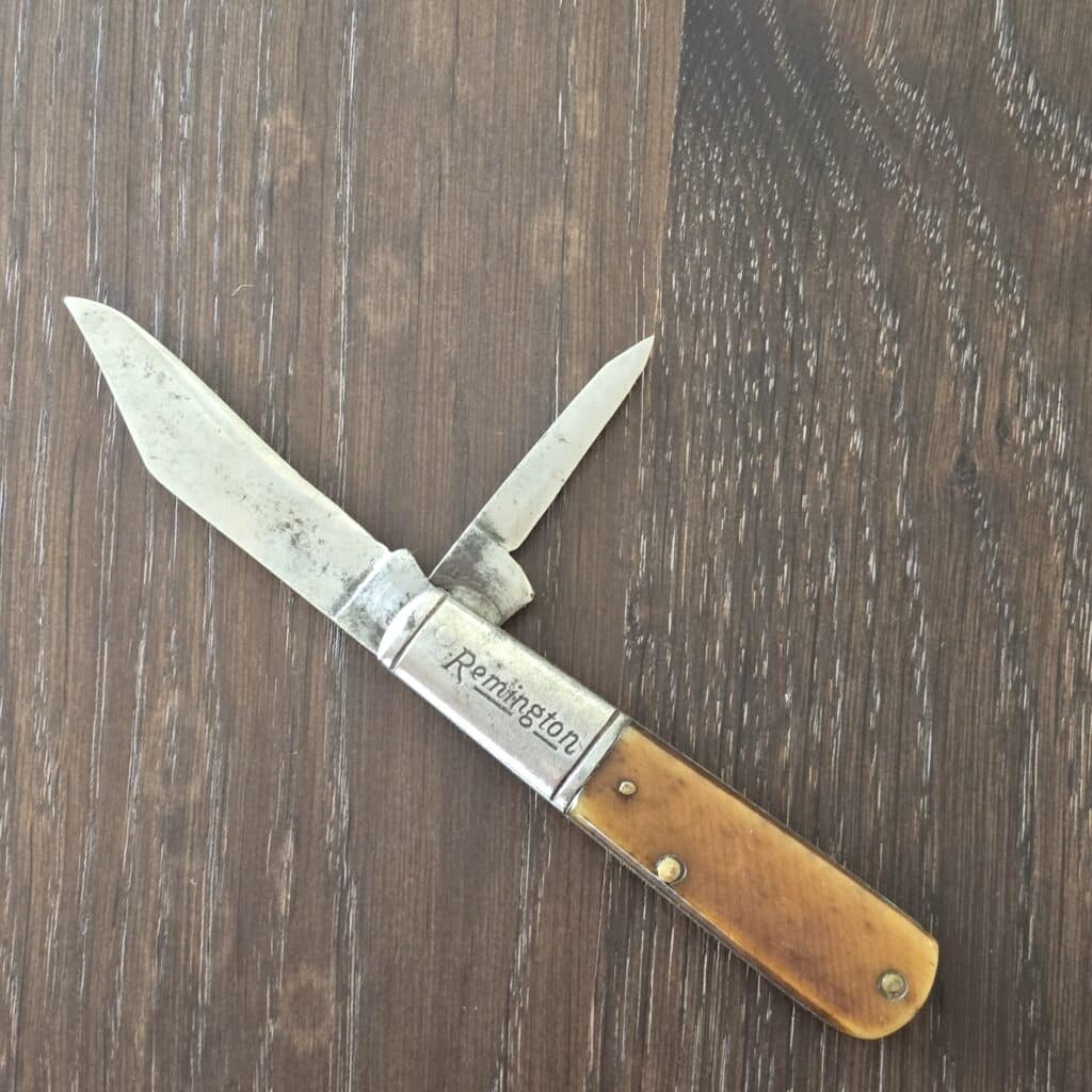 Remington USA Vintage RB44 Barlow in Brown Smooth Bone – gallery image 2