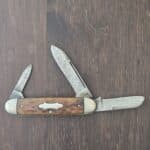 Remington USA Vintage R3273 Cattle Knife 3 Blade Equal End Cattle Pat. in Rogers Jigged Bone 1026-1930 knife for sale