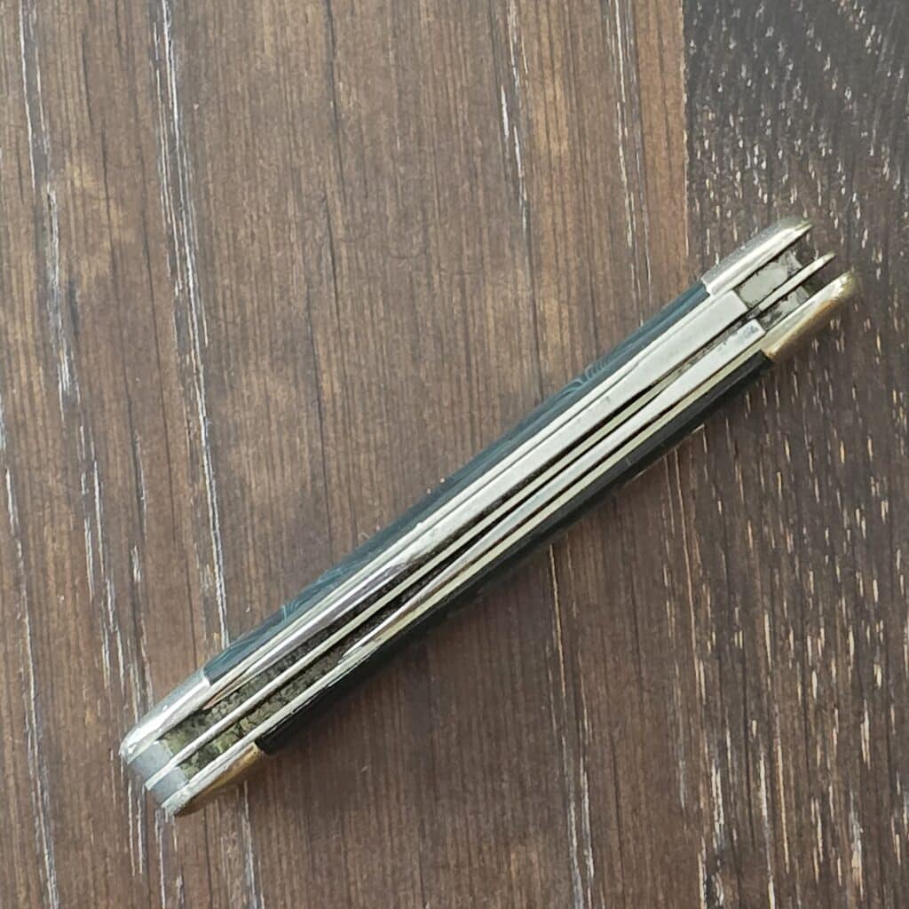 Remington USA Vintage Dog Leg Jack R1325 Green Swirl Pyremite Scales 1935/1937, snappy blades, half stops – gallery image 3