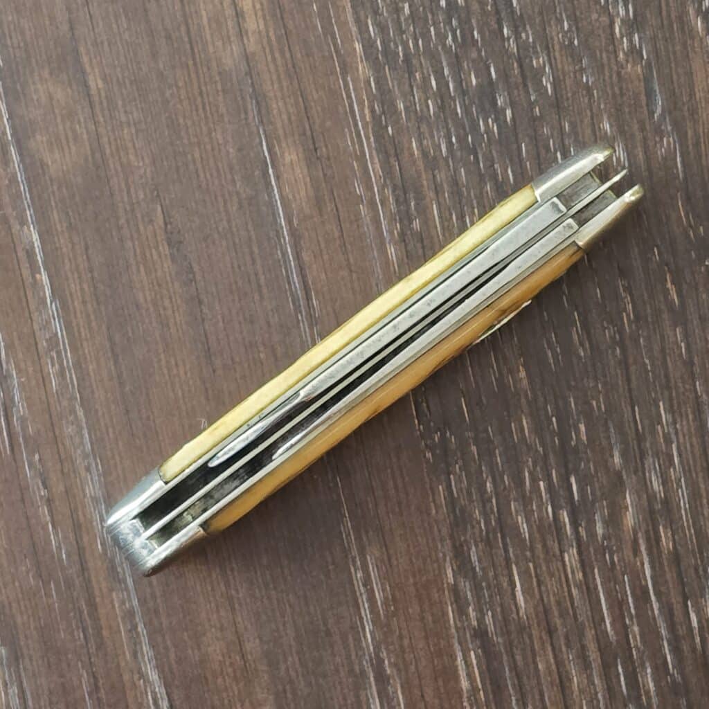 Remington USA Vintage Dogleg Jack Blond Rogers Bone R673 knife for sale