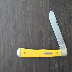 Winchester W20-19005 GSingle Blade Trapper in Synthetic Yellow and SS and Original Box 2004 knife for sale
