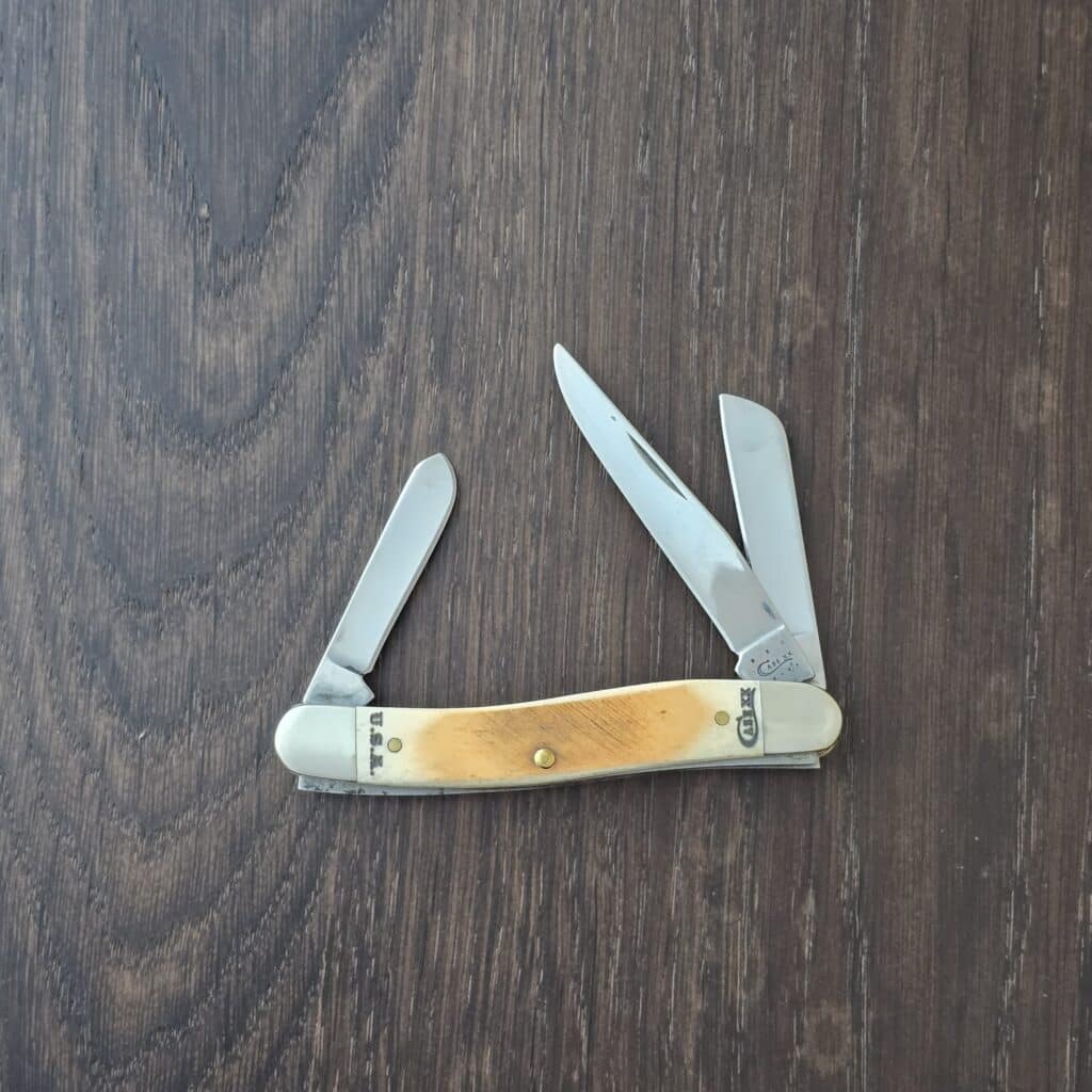 Case USA 6318 CV Stockman in Amber Bone No. 58174 – gallery image 2