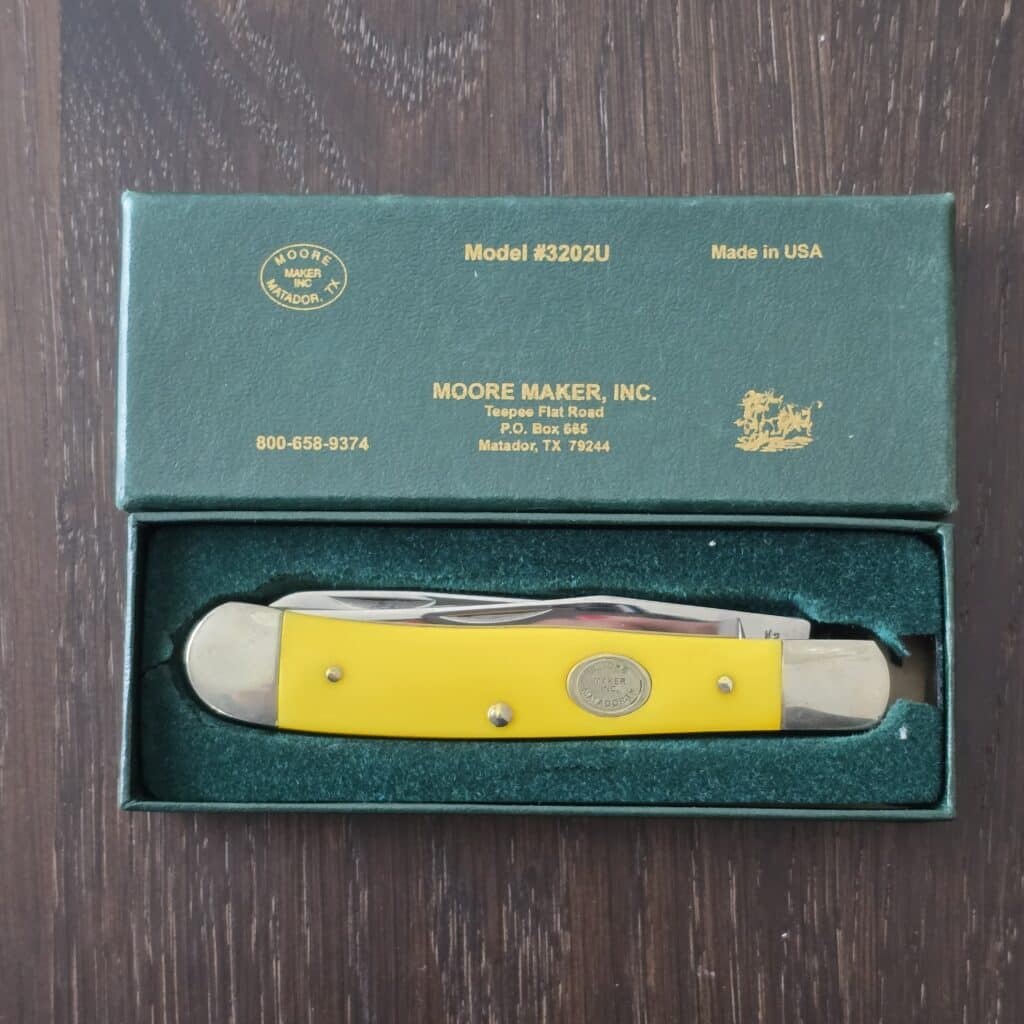 Moore Maker Matador, TX Yellow Delrin Trapper 3202 U 2011 – gallery image 4