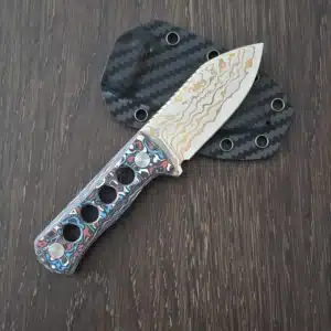 QSP Fixed Blade Neck Knife in Fat Carbon and Damascus QS141-H knife for sale