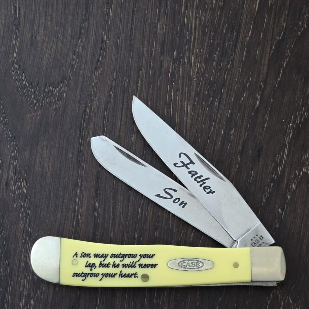 Case USA Father and Son Trapper in SS and Yellow Delrin CAT-FS/Y – gallery image 3