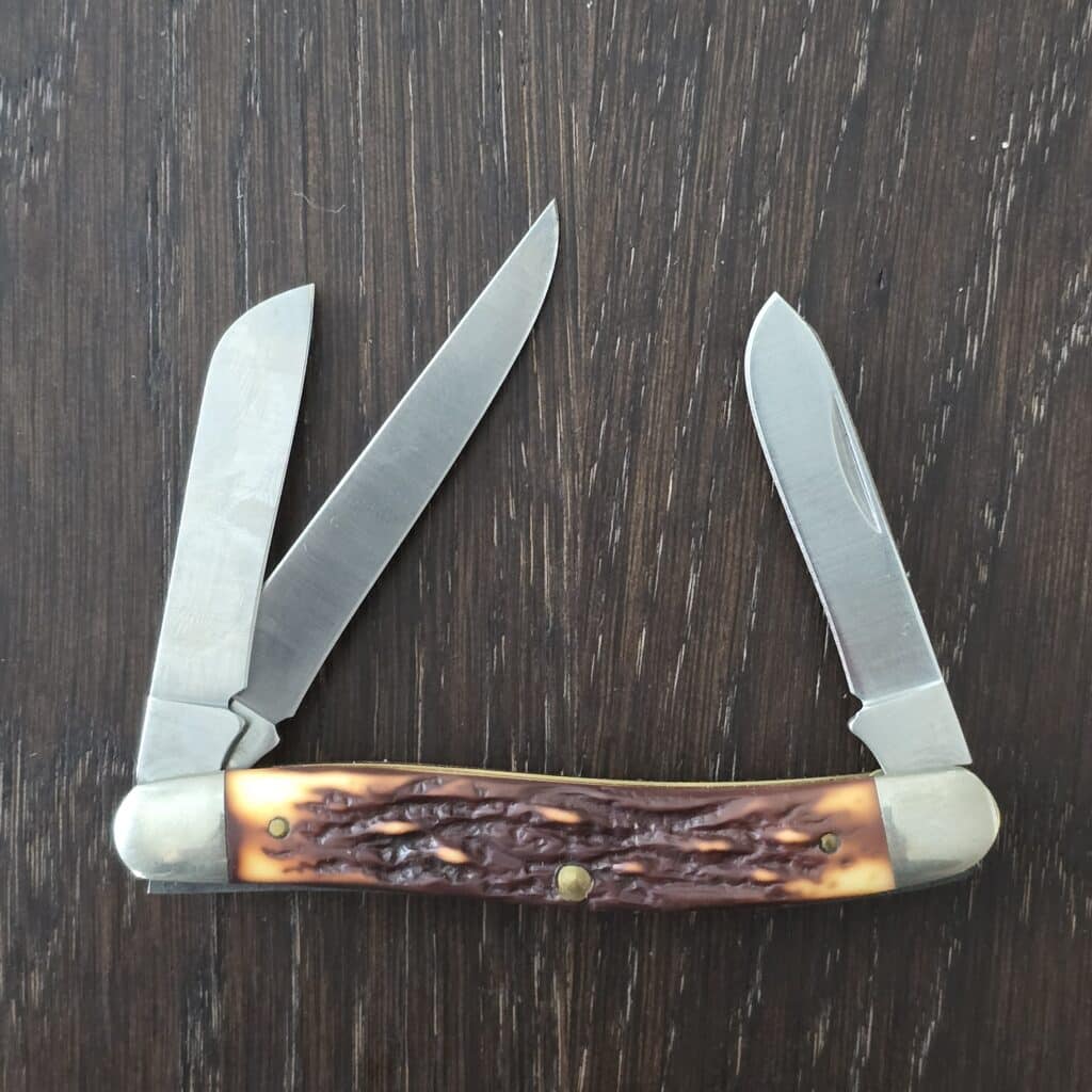 Schrade Uncle Henry 897 UH Signature Pocket Knife – gallery image 4