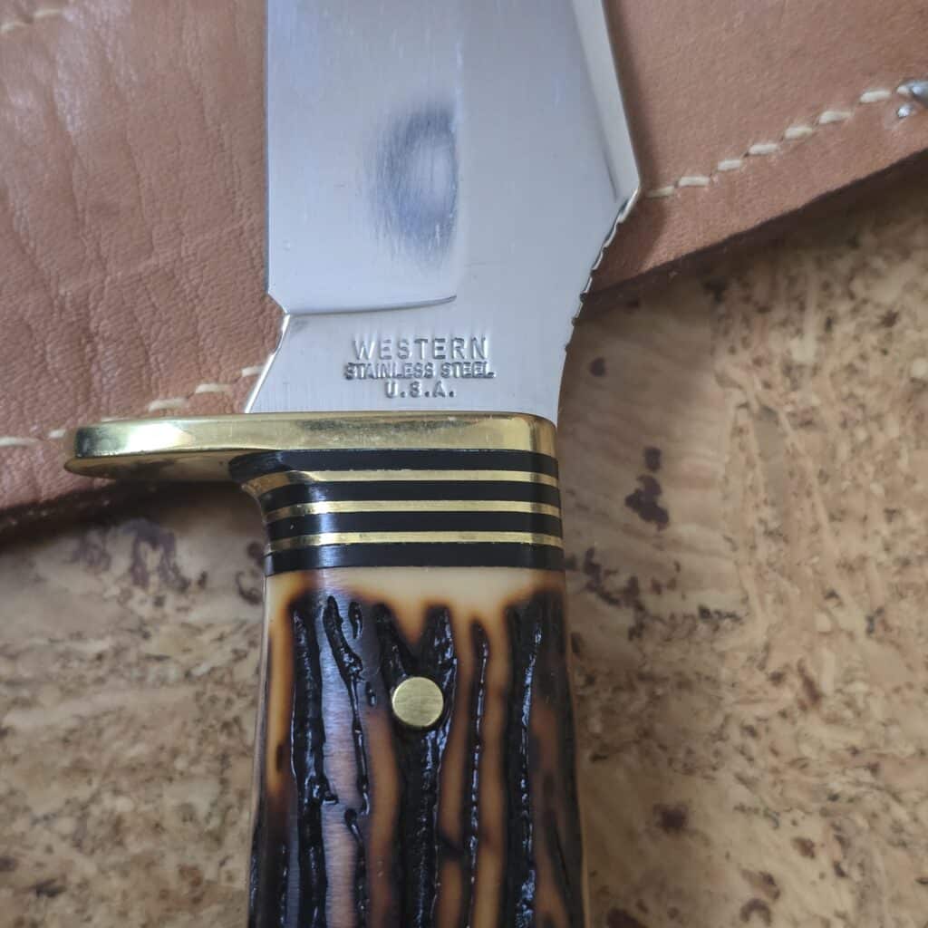 Western USA Vintage S-H39 Fixed Blade with Birds Head Rounded Aluminum Pommel 1960-70 in Delrin Stag and Stainless Steel with Original Leather Sheath – gallery image 2