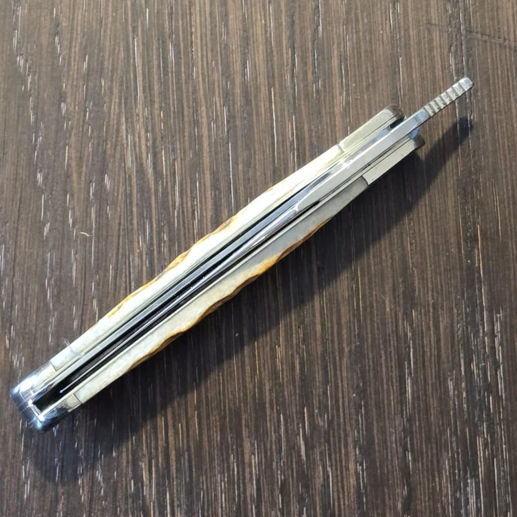 Case XX USA No 00260 Amber Bone Peack Seed Jigged Bone Russlock 61953L SS knife for sale
