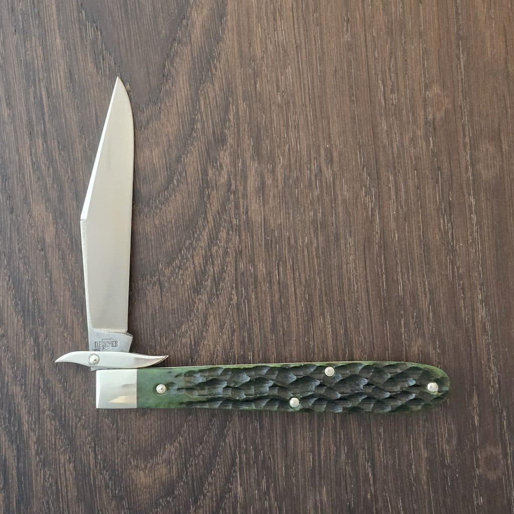 Tuna Valley Cutlery Mountain Cougar Green Toad Frog Jigged Bone w/154CM (1 of 10) knife for sale