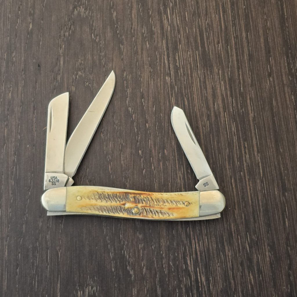Case XX USA No 03578 6.5 Bone Stag Medium Stockman 6.5318 SS – gallery image 3