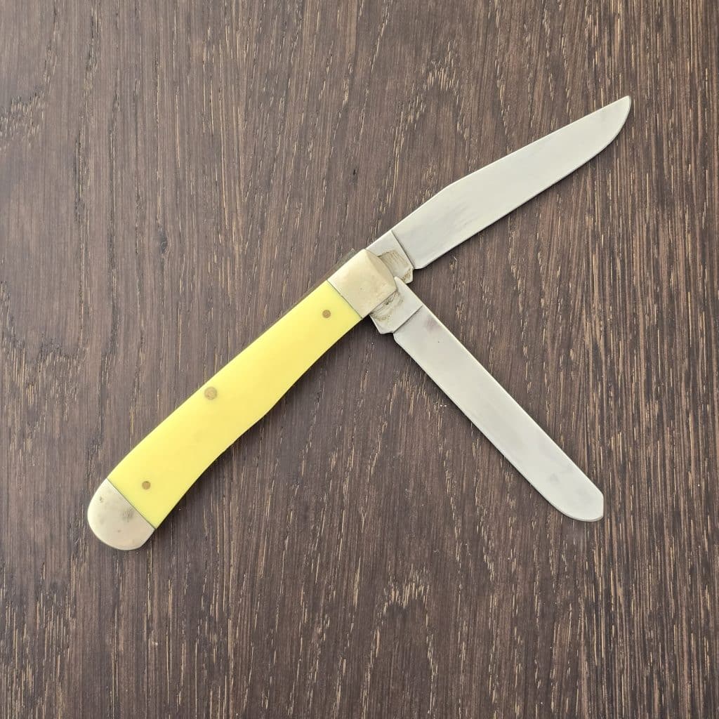 Case XX USA No. 80161 Yellow Smooth Synthetic Trapper 3254 SS (no box, vintage) knife for sale