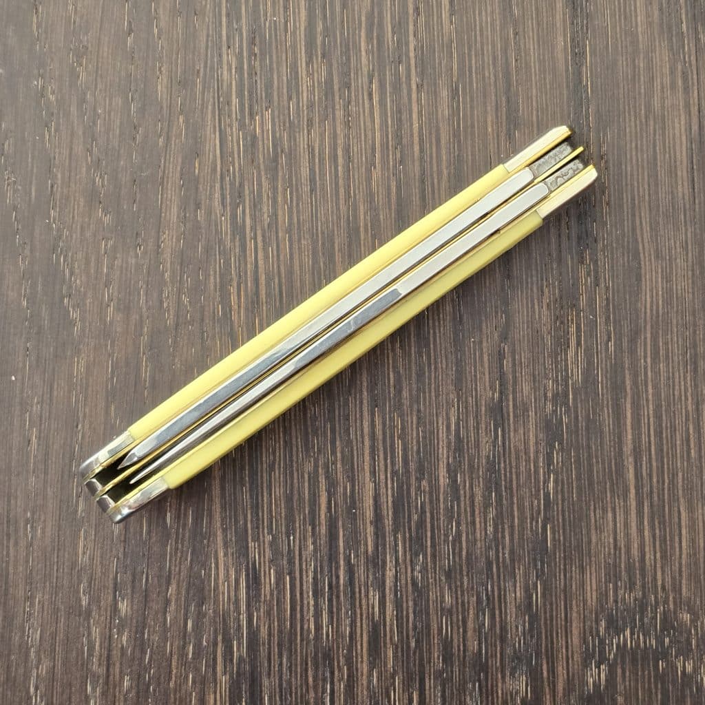 Case XX USA No. 80161 Yellow Smooth Synthetic Trapper 3254 SS knife for sale