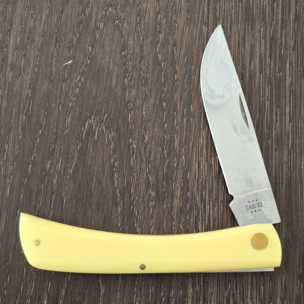 Case XX USA No. 00038 Yellow Synthetic Smooth Sod Buster 3138 SS knife for sale