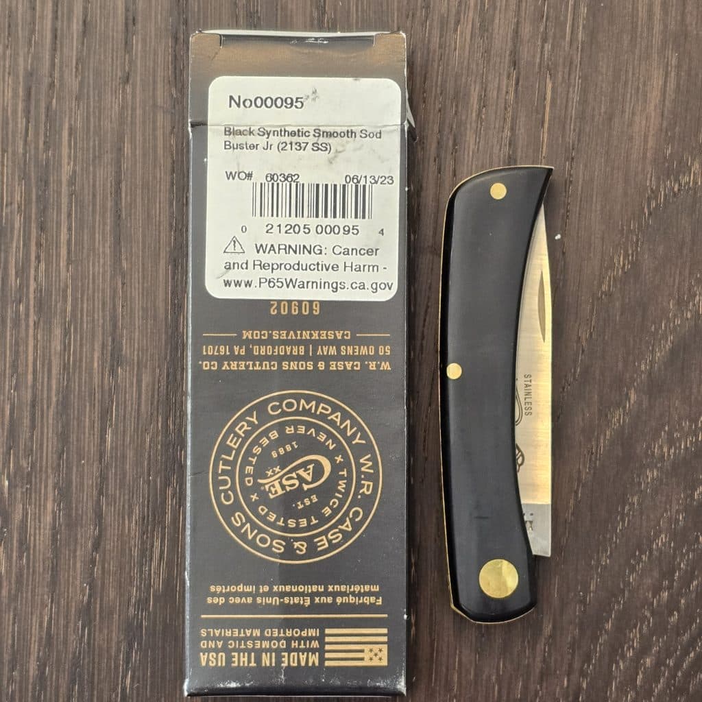 Case XX USA No. 00095 Black Synthetic Smooth Sod Buster JR 2137 SS knife for sale