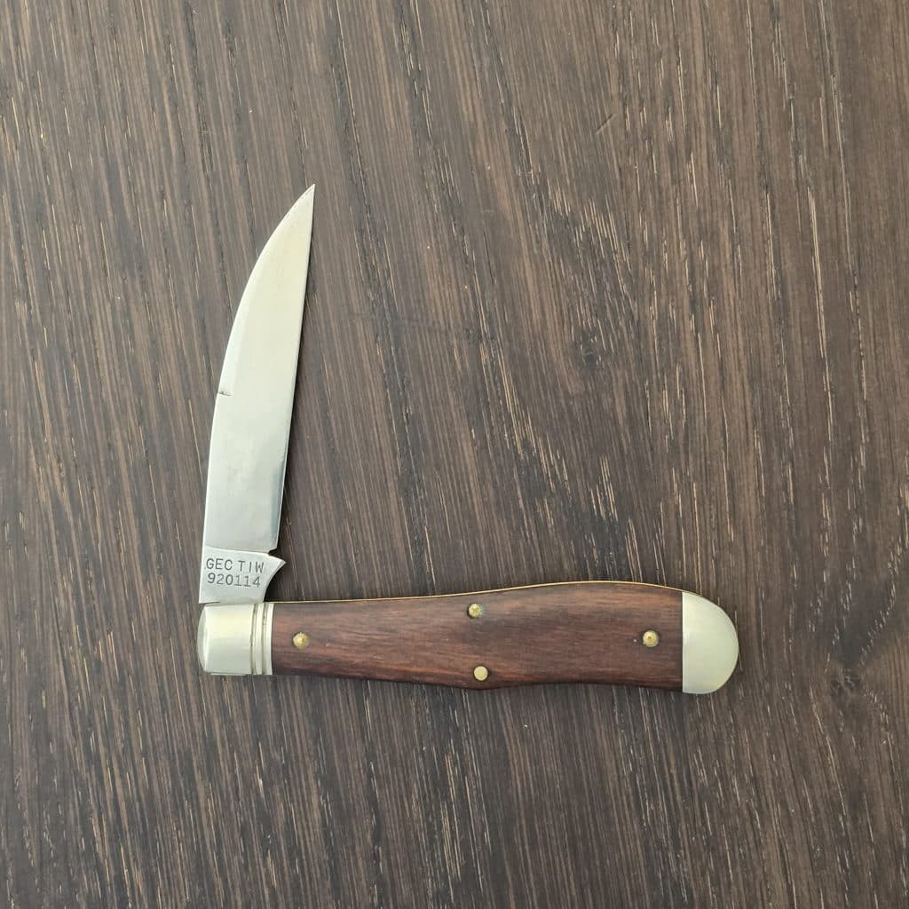 Great Eastern Cutlery #920114 CheChen Rosewood Eureka Talon knife for sale