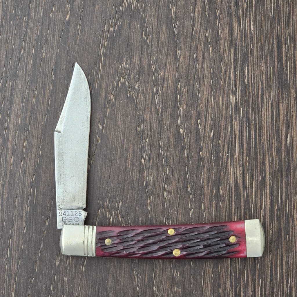 Great Eastern Cutlery #941125 Black Plumb Jigged Bone (used) - Image 3