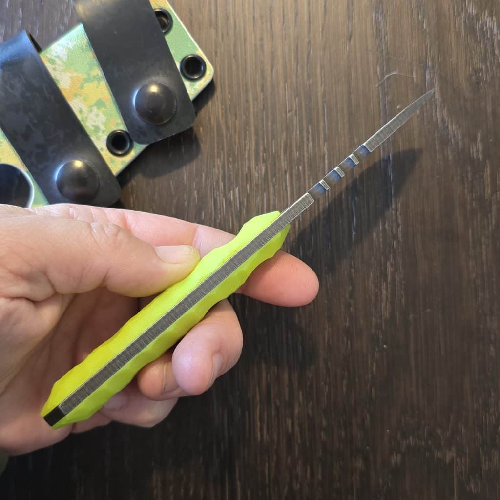 Tactical Pterodactyl Midsized Camper in S45VN and Dayglow G10 scales - Image 3