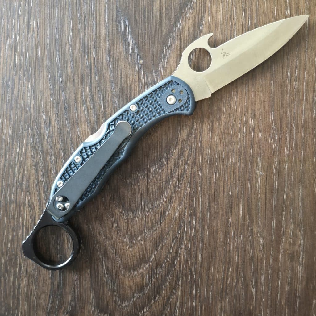 Spyderco JAPAN DELICA 4 GY FRN W VG10 PE C11PGYW