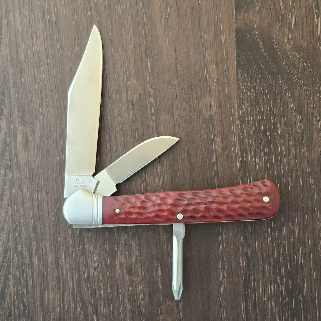 Cattaraugus for the Knife Collectors Club in Red Jigged Bone Trick Knife English Jack FH-3 1992 Japan - Image 3