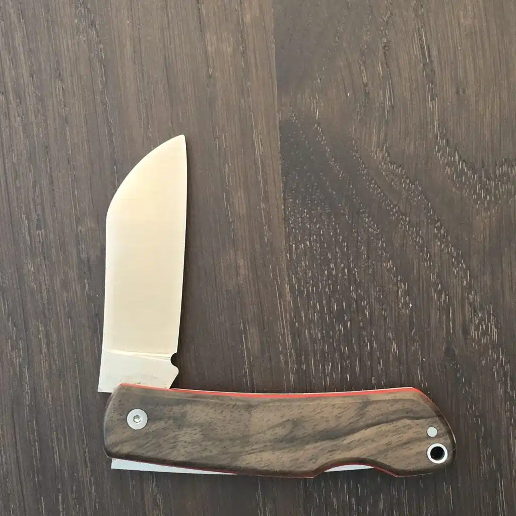 Cudeman 386G La Marinera Lockback Knife in Walnut and N-690 - Image 2