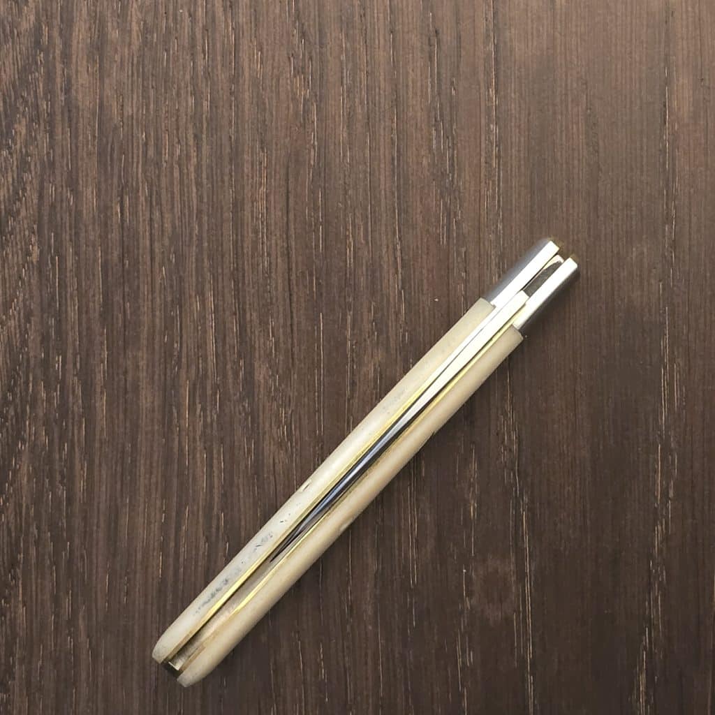 Great Eastern Cutlery #930126 L (long) Smooth White Bone (discounted store model) - Image 3