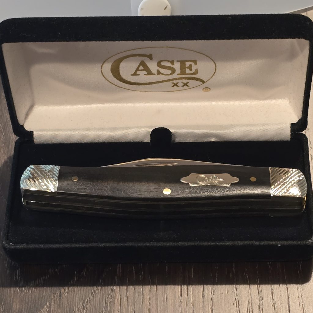 Case XX USA No 59673 Worked Bolster Ebony Wood Smooth Large Stockman 7375 SS – gallery image 5
