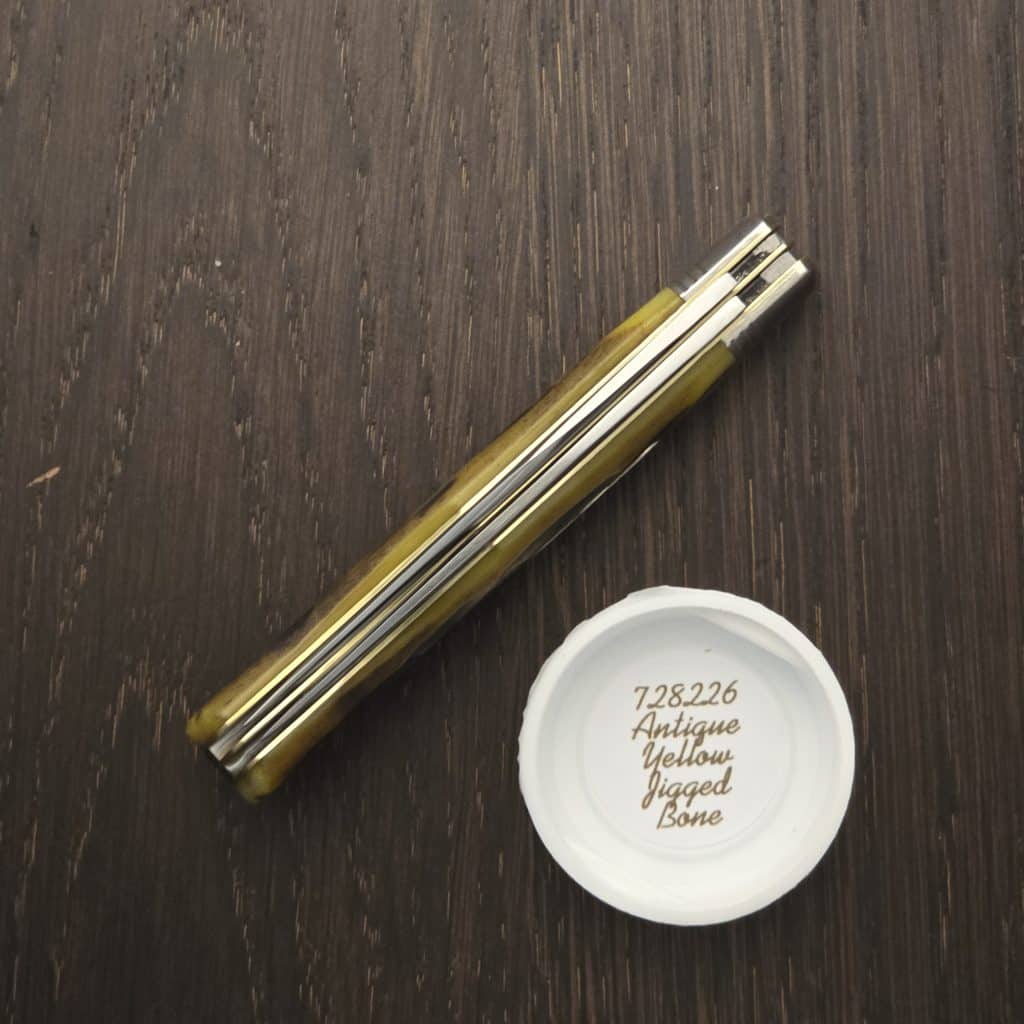 Great Eastern Cutlery #728226 French Creek Trapper Antique Yellow Jigged Bone – gallery image 4