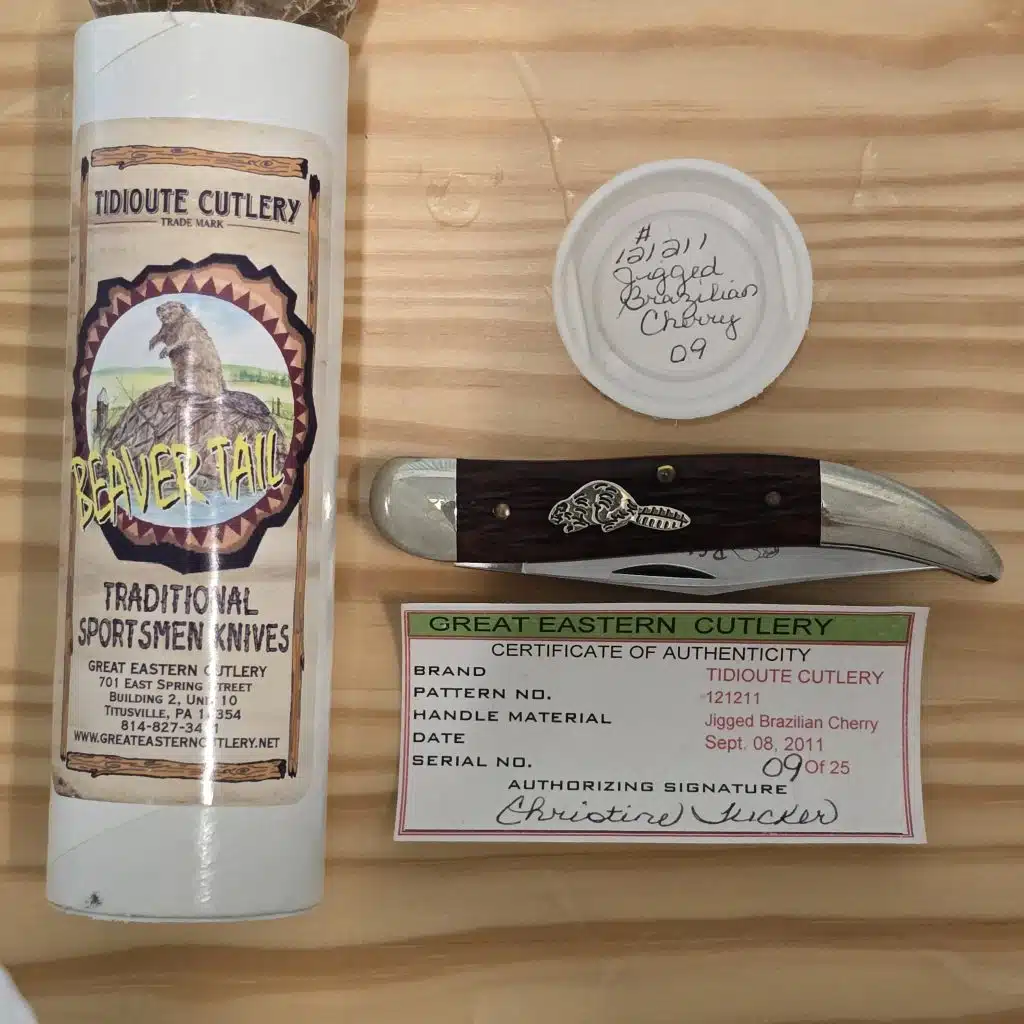 Great Eastern Cutlery #121211 Jigged Brazilian Cheery SN 09 of 25 – gallery image 4