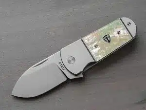 Finch Knives Buffalo Tooth in Mother of Pearl, BT700